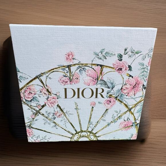 Christian Dior Limited Edition Floral Couture Gift Box EMPTY - Picture 1 of 4